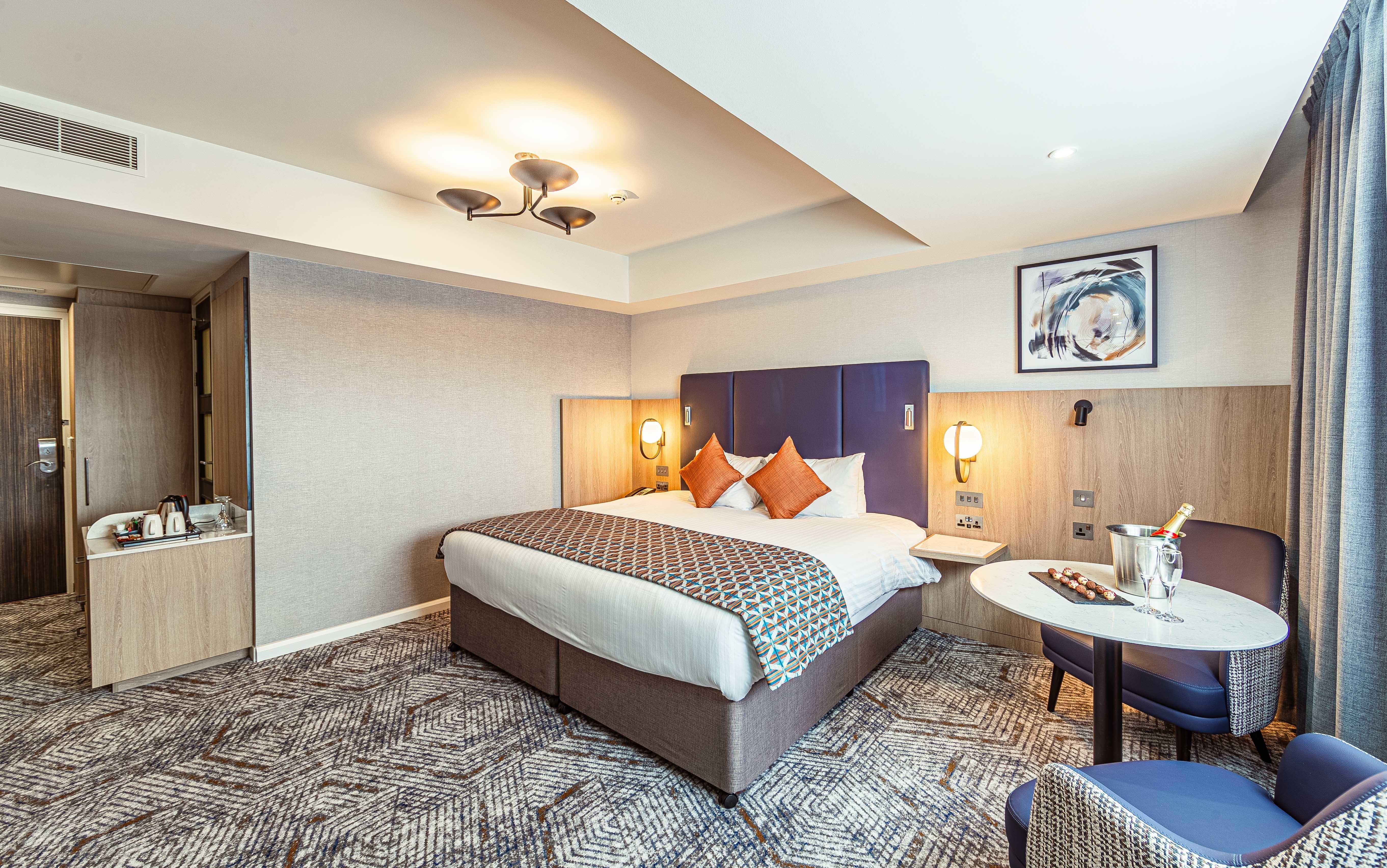 Crowne Plaza 4* Reading