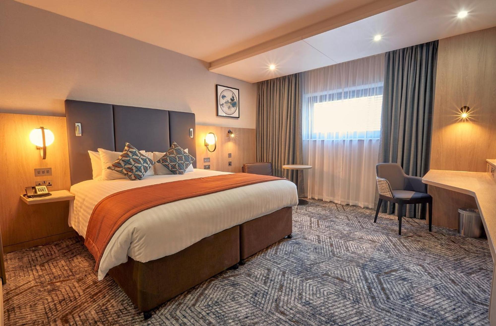 Crowne Plaza